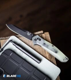 Benchmade 940 Osborne AXIS Lock Knife Natural G-10 (3.4" Black M4) -Knife Promotional Store Benchmade 940 Osborne AXIS Lock Knife Natural G 10 Black M4 BHQ 114142 kp crate web